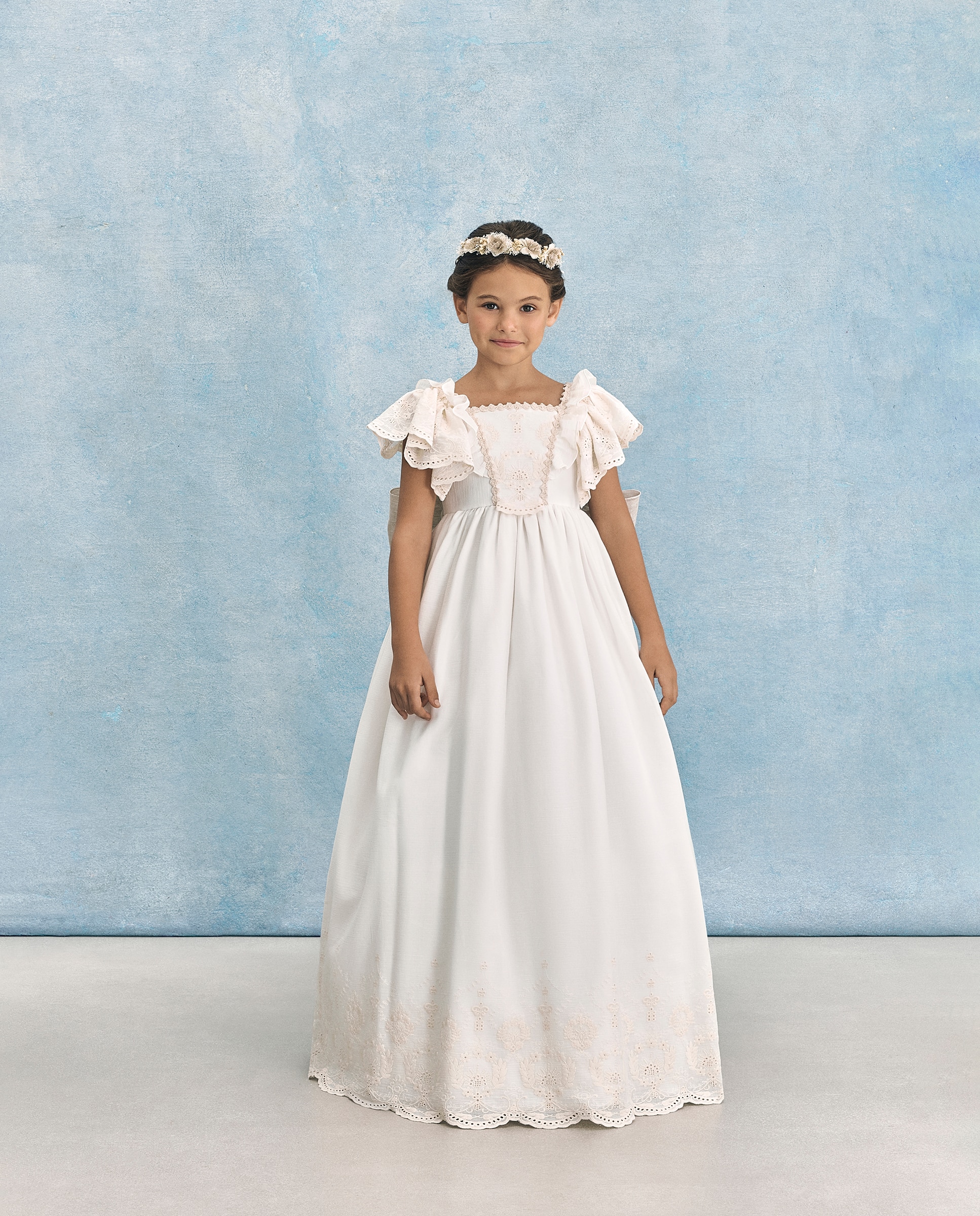 Vestido de Comunhão com Folho Bordado Andròmeda 120 Cru-3