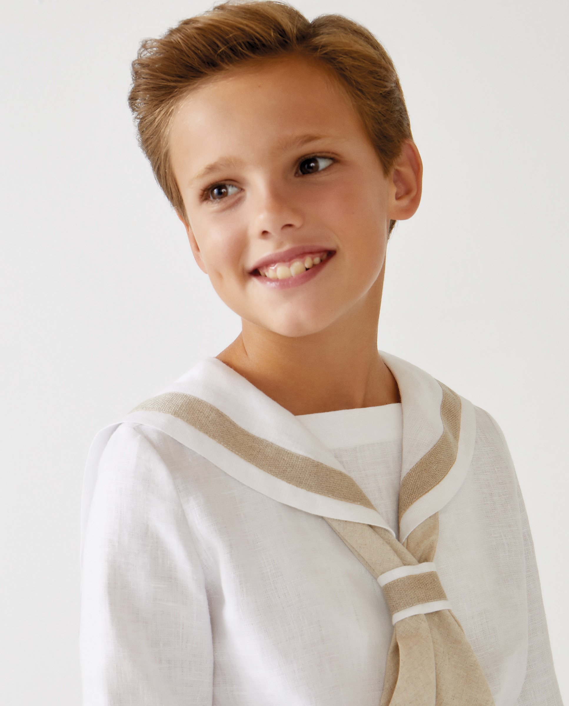 Fato Tipo Marinheiro com Bermudas Ciro Natural-3