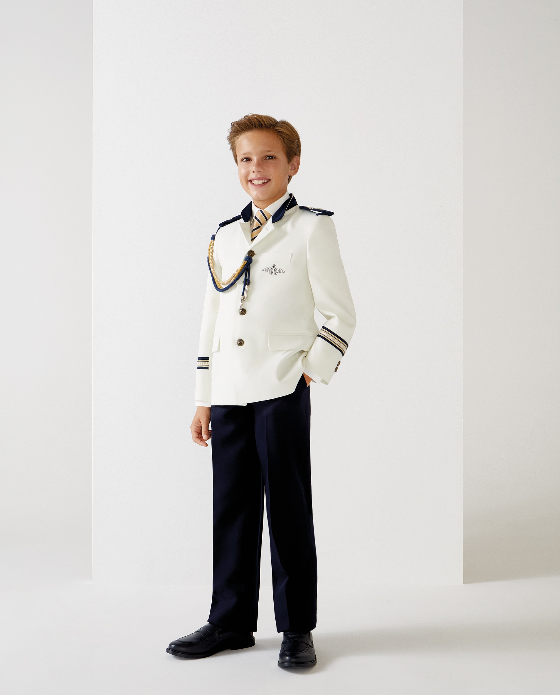 Traje de comunión almirante clásico de niño GORGONIA