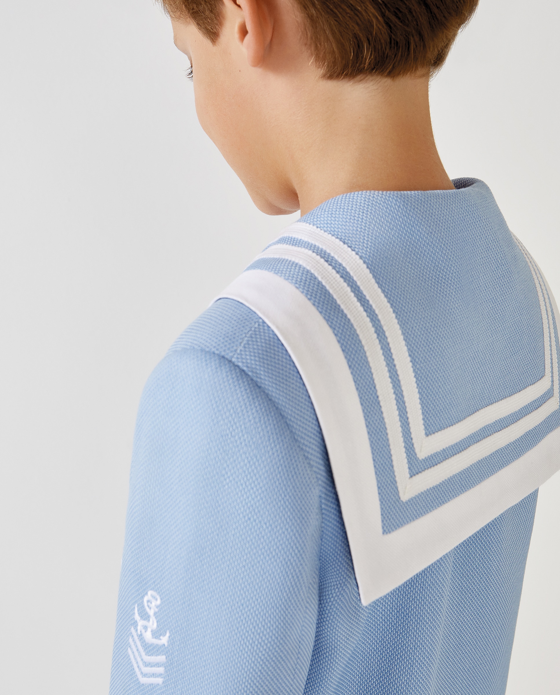 Fato Tipo Marinheiro com Estrutura Perseo 410 Azul Claro-3