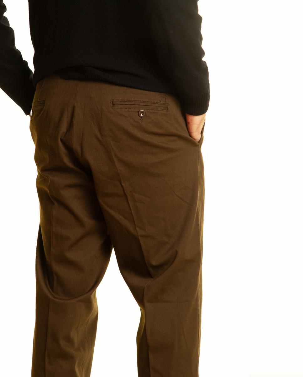 Imagen 5 de Pantalón chino de hombre - Roberto Torretta - Marrón oscuro Marrón oscuro
