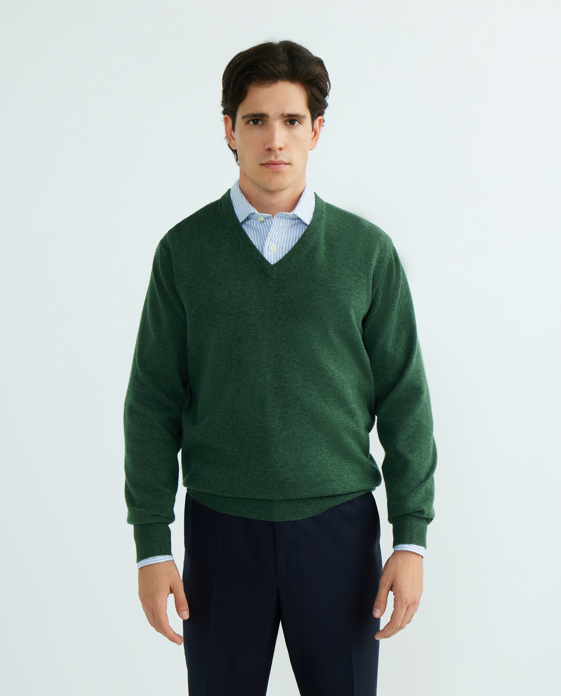 Jersey de lana 100% de hombre con cuello de pico - Alan Paine - Verde militar Verde militar-1