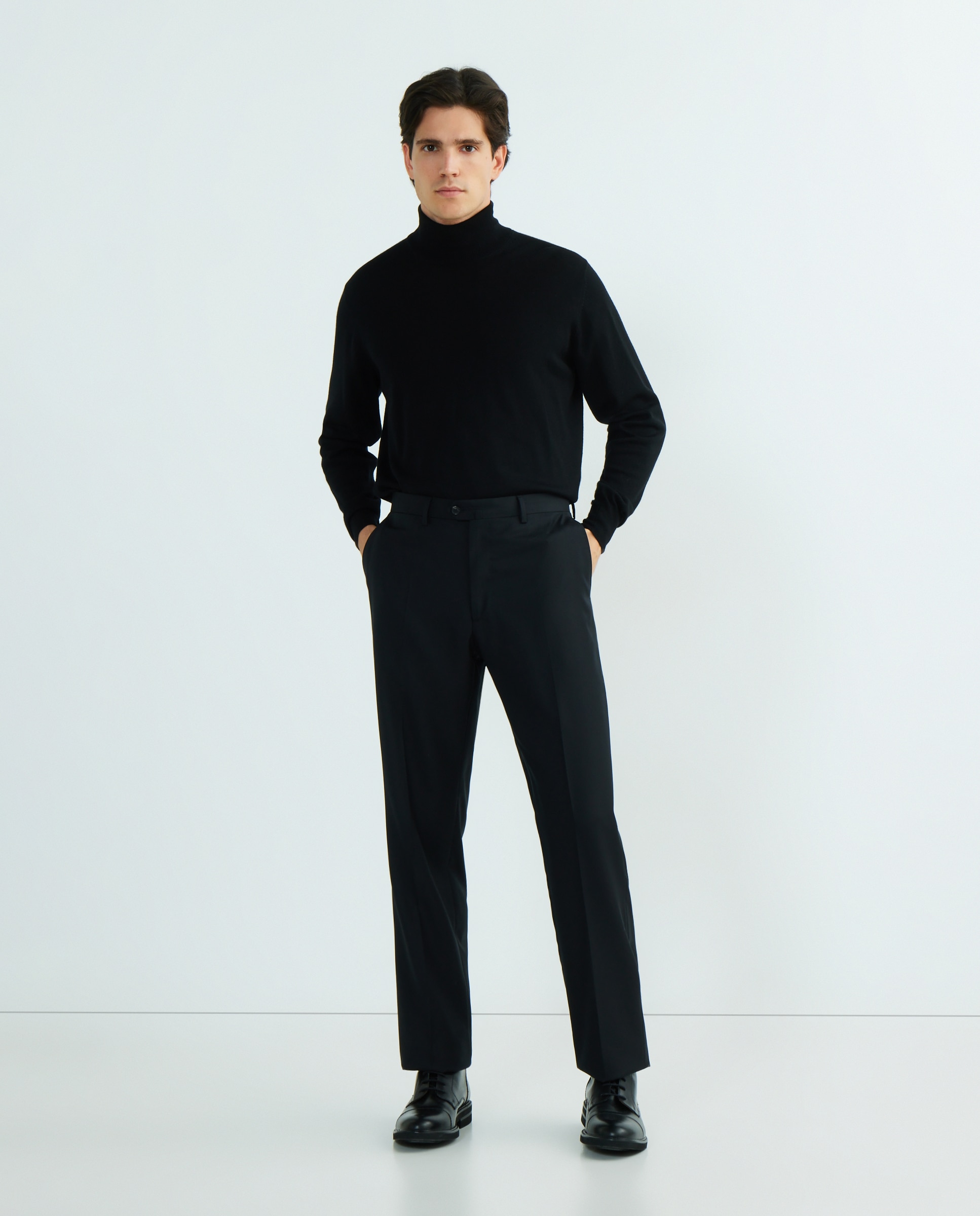 Imagem 0 de Camisola de Malha com Gola Cisne em Lã 100% Merino