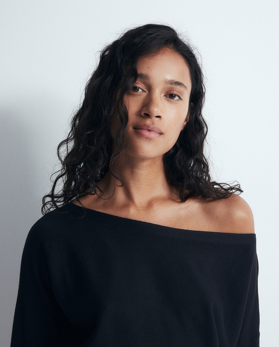 Jersey escote asimétrico - Sfera - Negro Negro-2