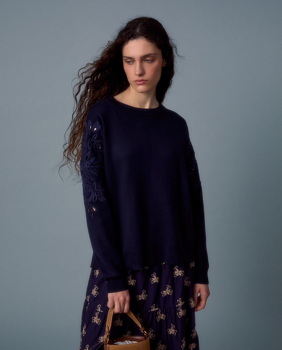 Sfera - Jersey bordado.