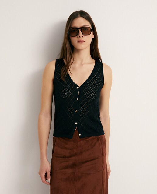 Imagen 0 de Chaleco punto calado