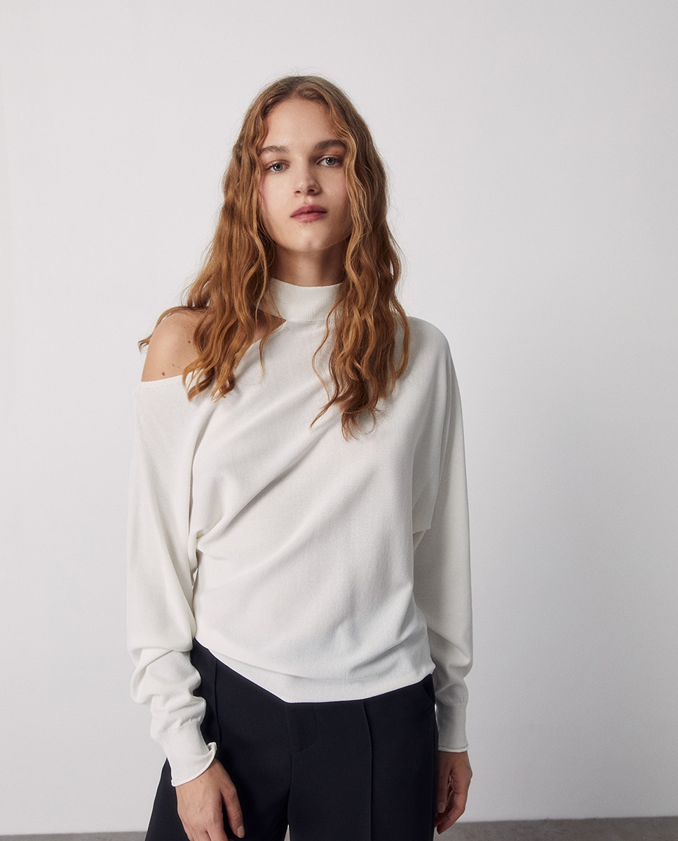Imagen 1 de Jersey cuello perkins cut out 130 Marfil