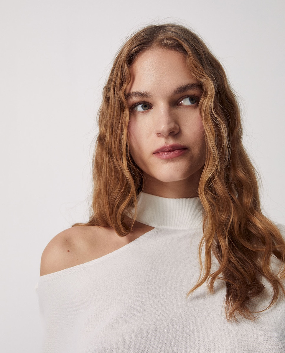 Imagen 3 de Jersey cuello perkins cut out - Sfera - 130 Marfil 130 Marfil