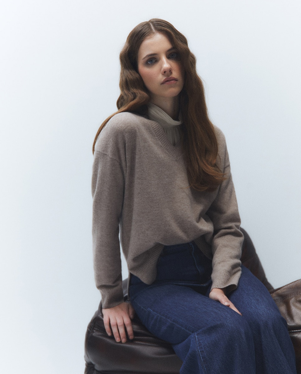 Camisola de Malha 100% Lã com Decote em Bico Vison Claro-4