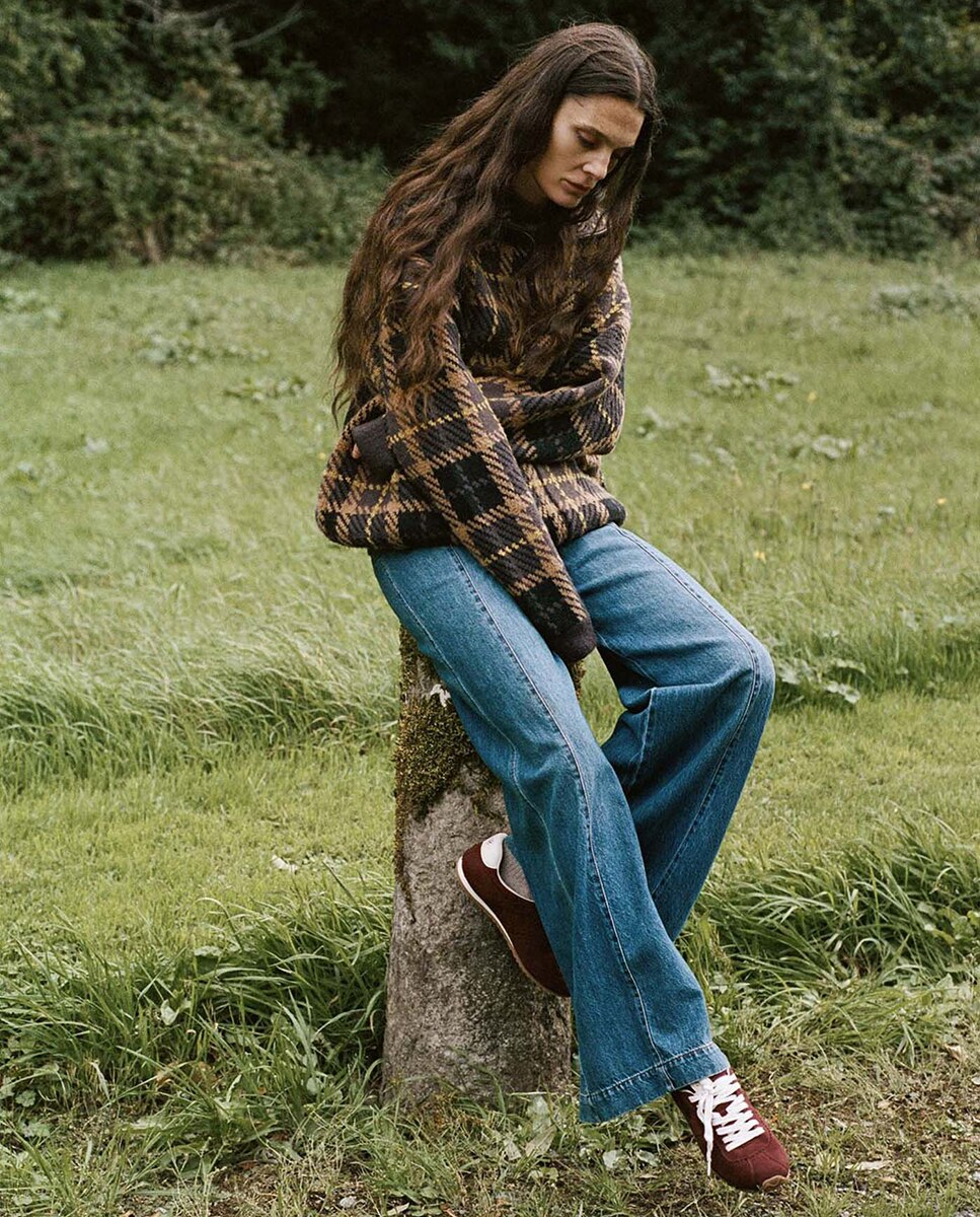 Blusão aos Quadrados com Bolso Canguru Chocolate-2