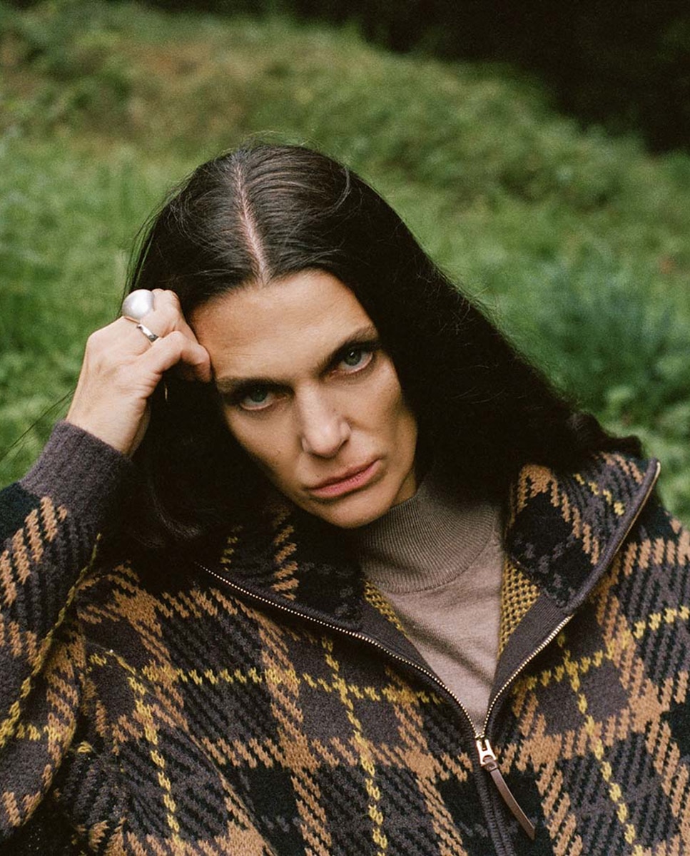 Blusão aos Quadrados com Bolso Canguru Chocolate-4