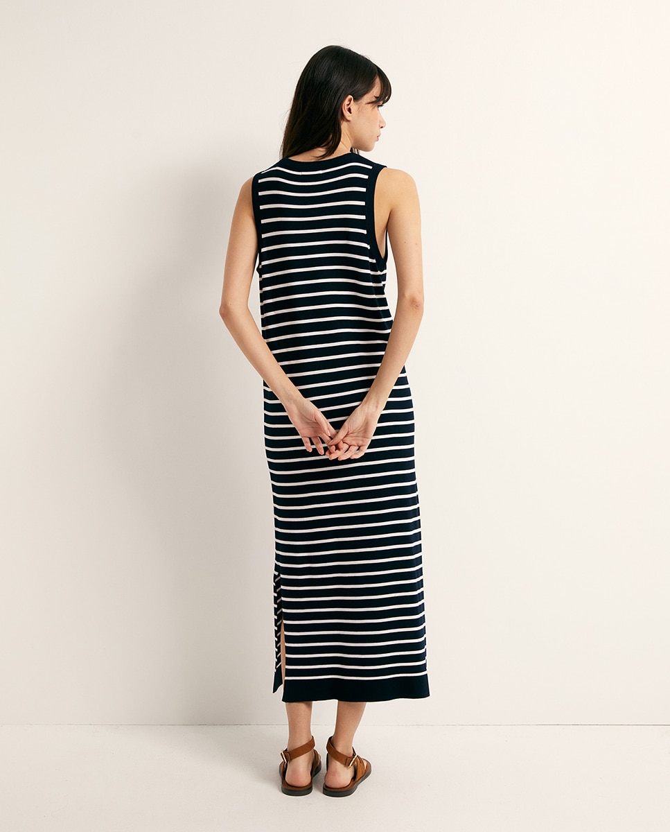 Vestido midi às riscas Marinho-5