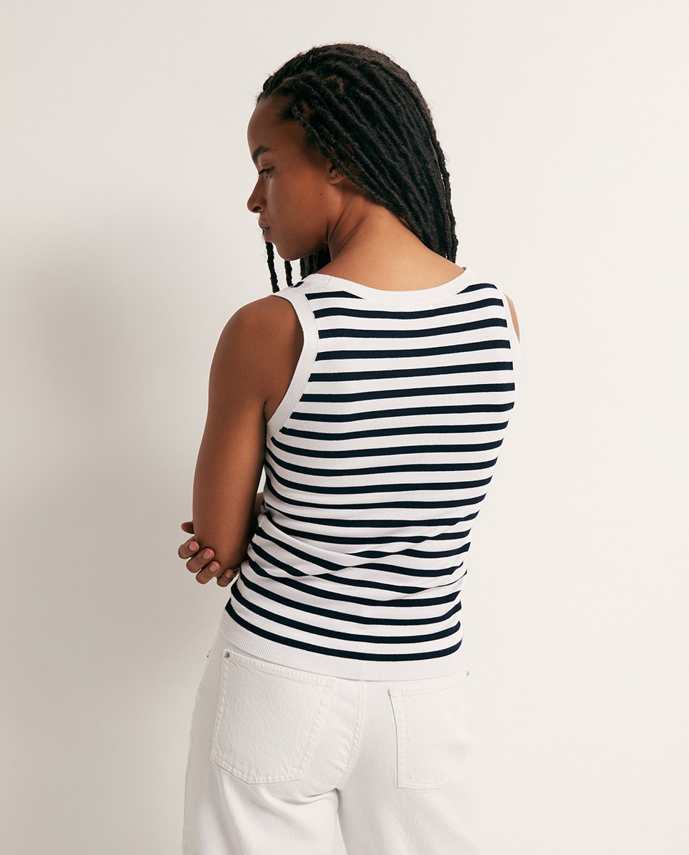 Top de Malha às Riscas Branco-4