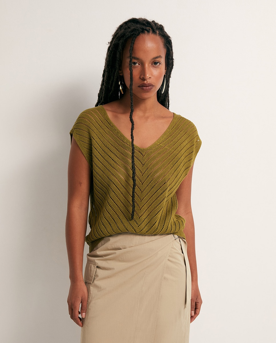 Imagem 0 de Top com Decote em Bico