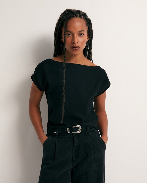 Imagen 0 de Top asimétrico pliegues