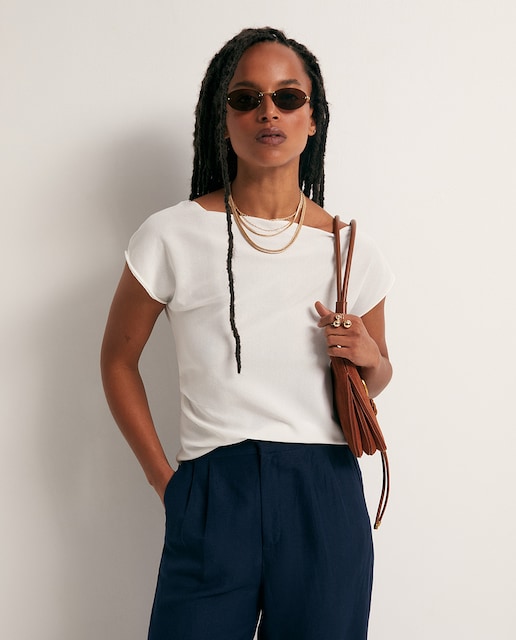 Imagen 0 de Top asimétrico pliegues