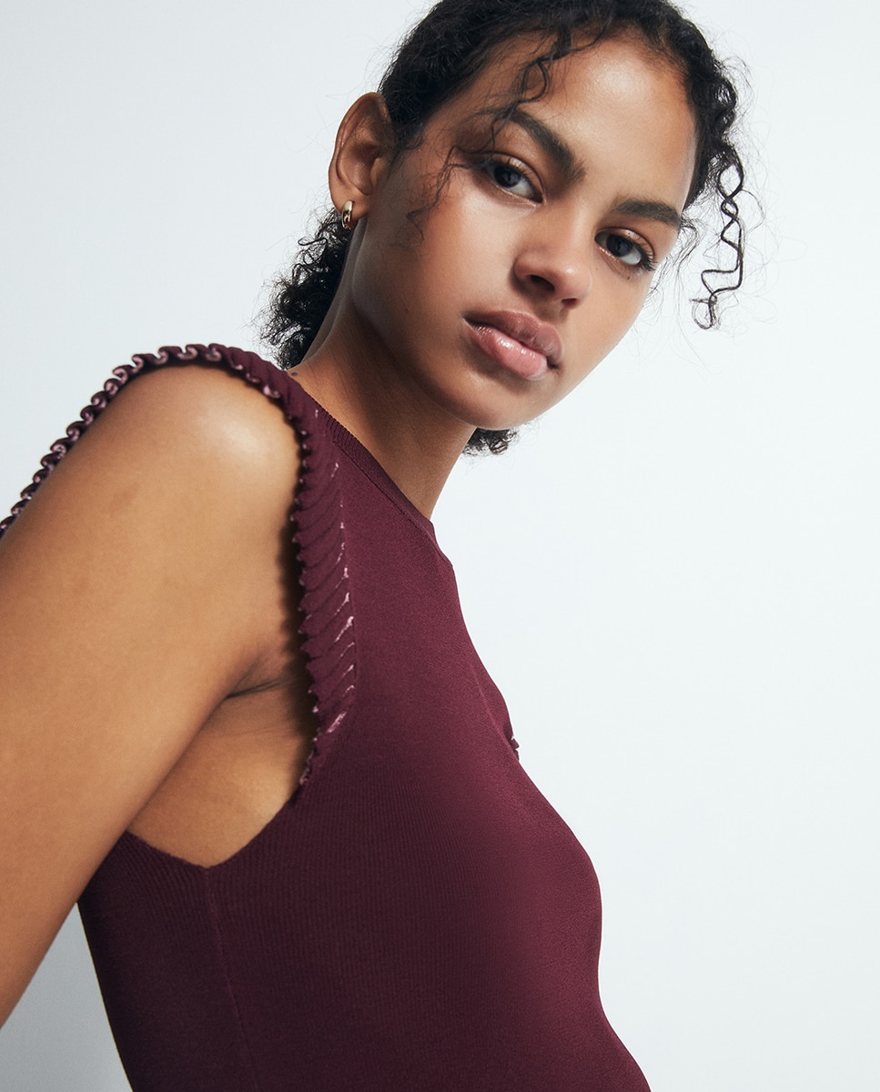 Top de Malha com Folho Bordeaux-3