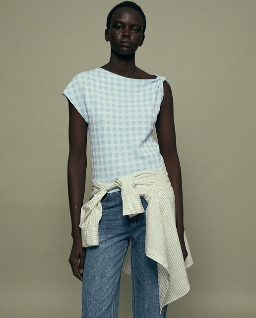 Imagen 0 de Top cuadro vichy