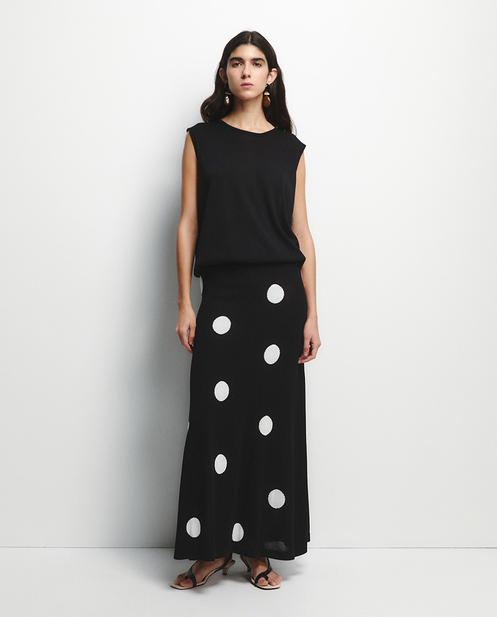 Saia Comprida às Bolinhas Preto-1