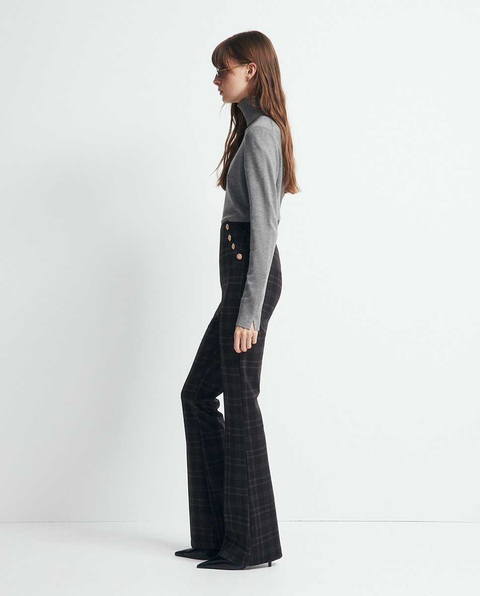 Leggings à Boca de Sino com Botões Bordeaux-3