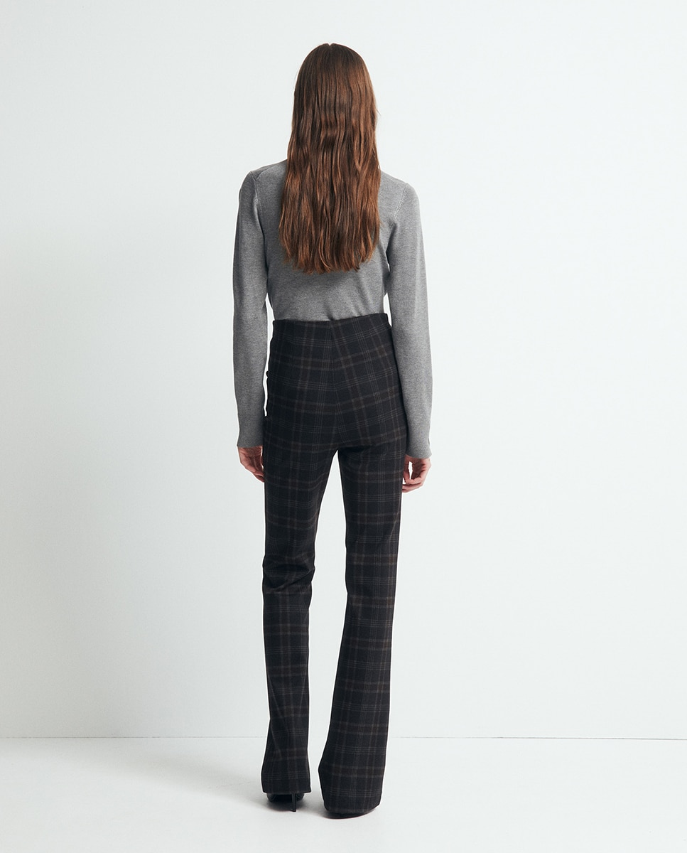 Leggings à Boca de Sino com Botões Bordeaux-4