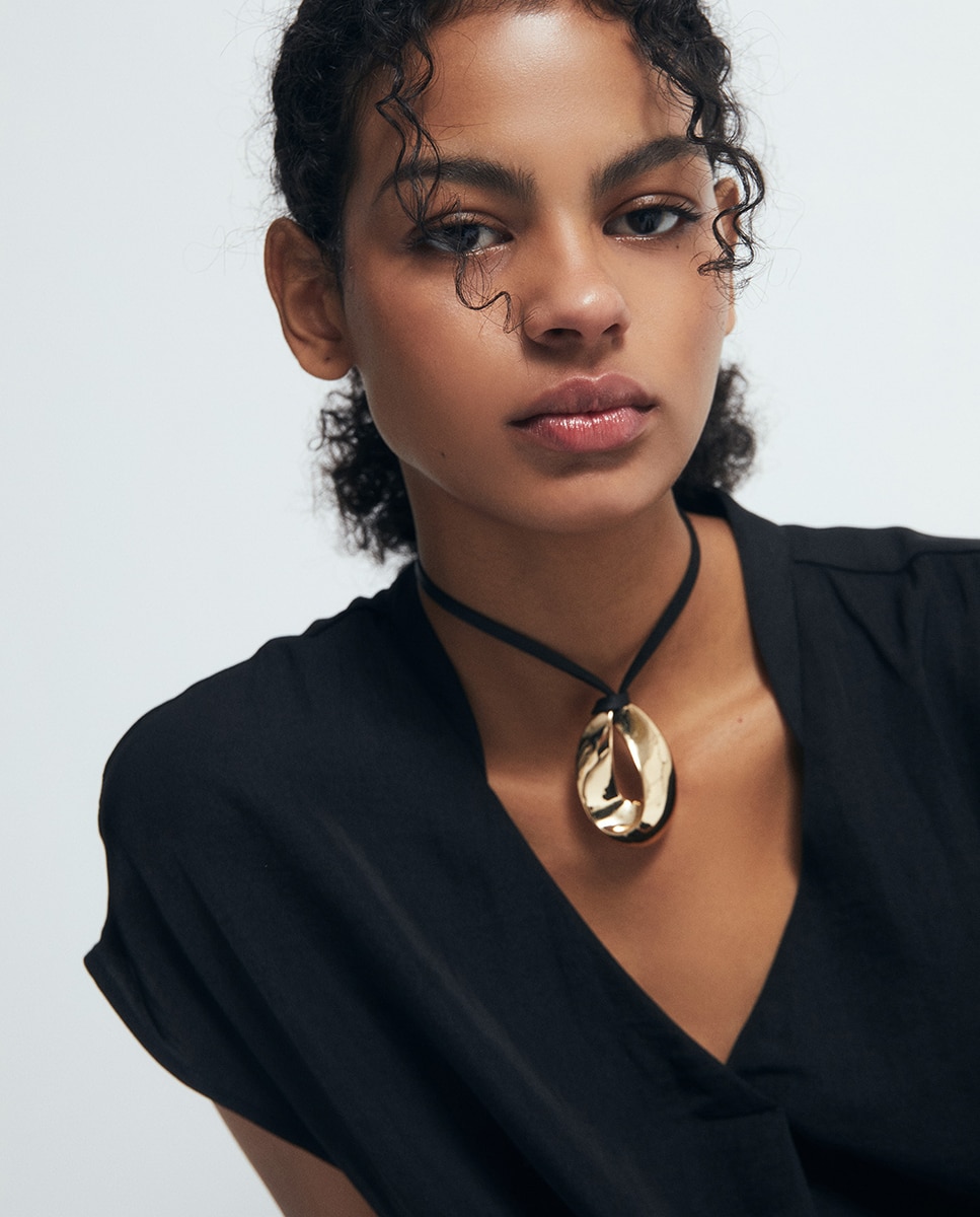 Top fluido pico - Sfera - Negro Negro-3
