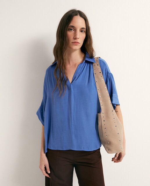 Imagen 0 de Blusa cuello polo