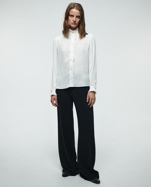 Imagen 0 de Blusa volante fruncido