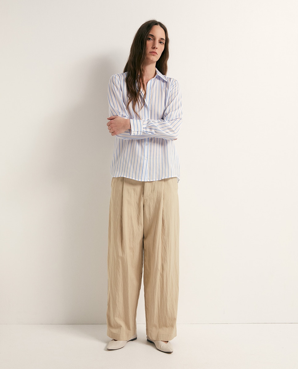 Camisa às Riscas Acetinada Azul-claro-2