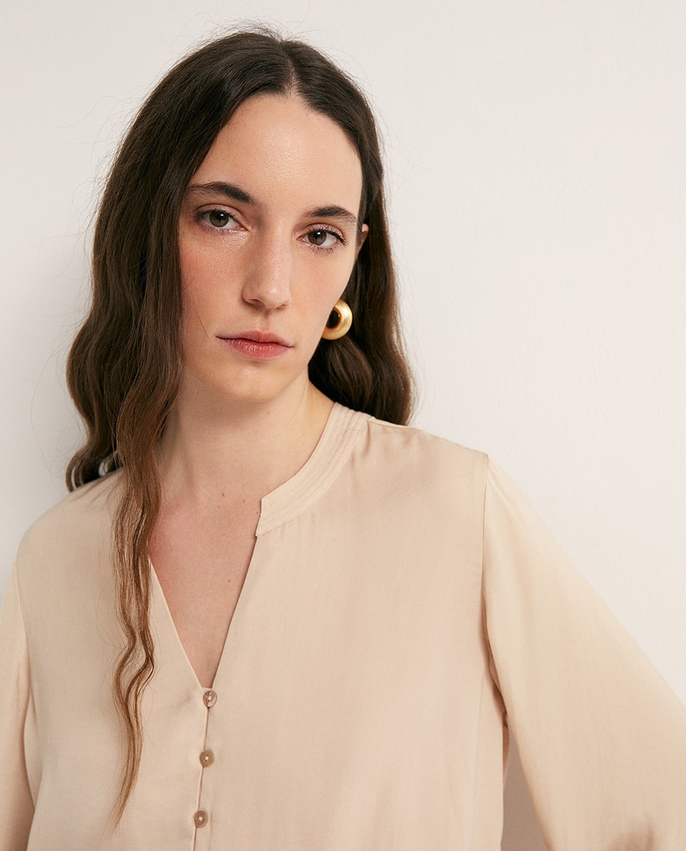 Blusa fluida com botões Bege-3