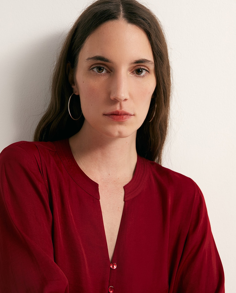 Blusa fluida com botões Bordeaux-3