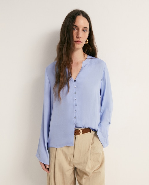 Imagem 0 de Blusa fluida com botões