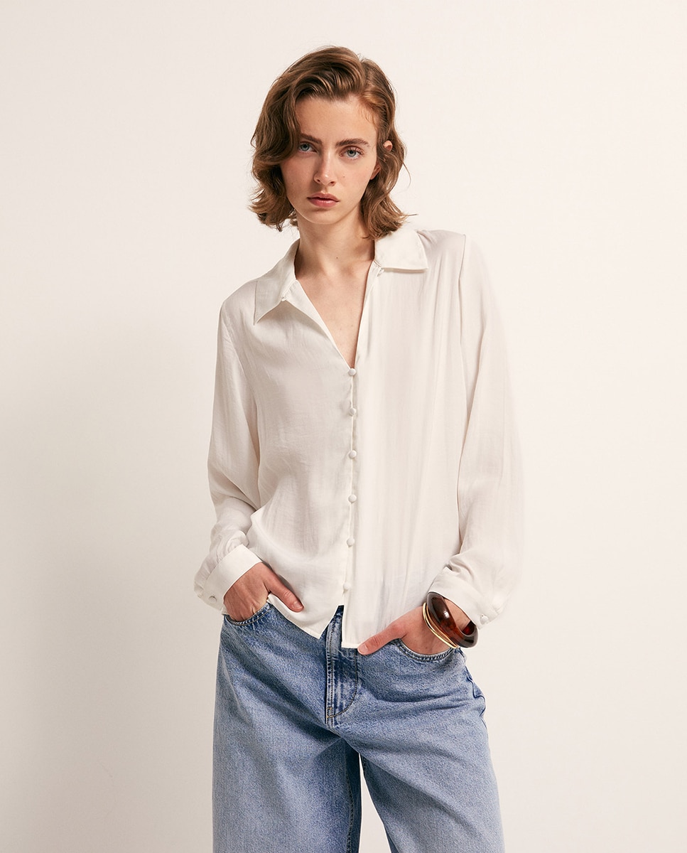 Imagen 0 de Blusa cuello botones