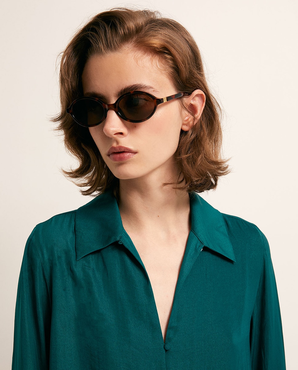 Blusa com Gola com Botões 530 Verde Escuro-3