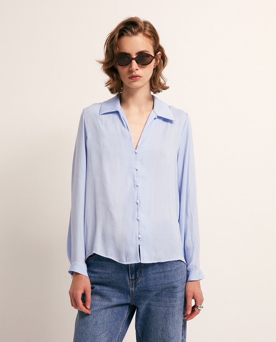 Blusa com Gola com Botões 410 Azul Claro-2
