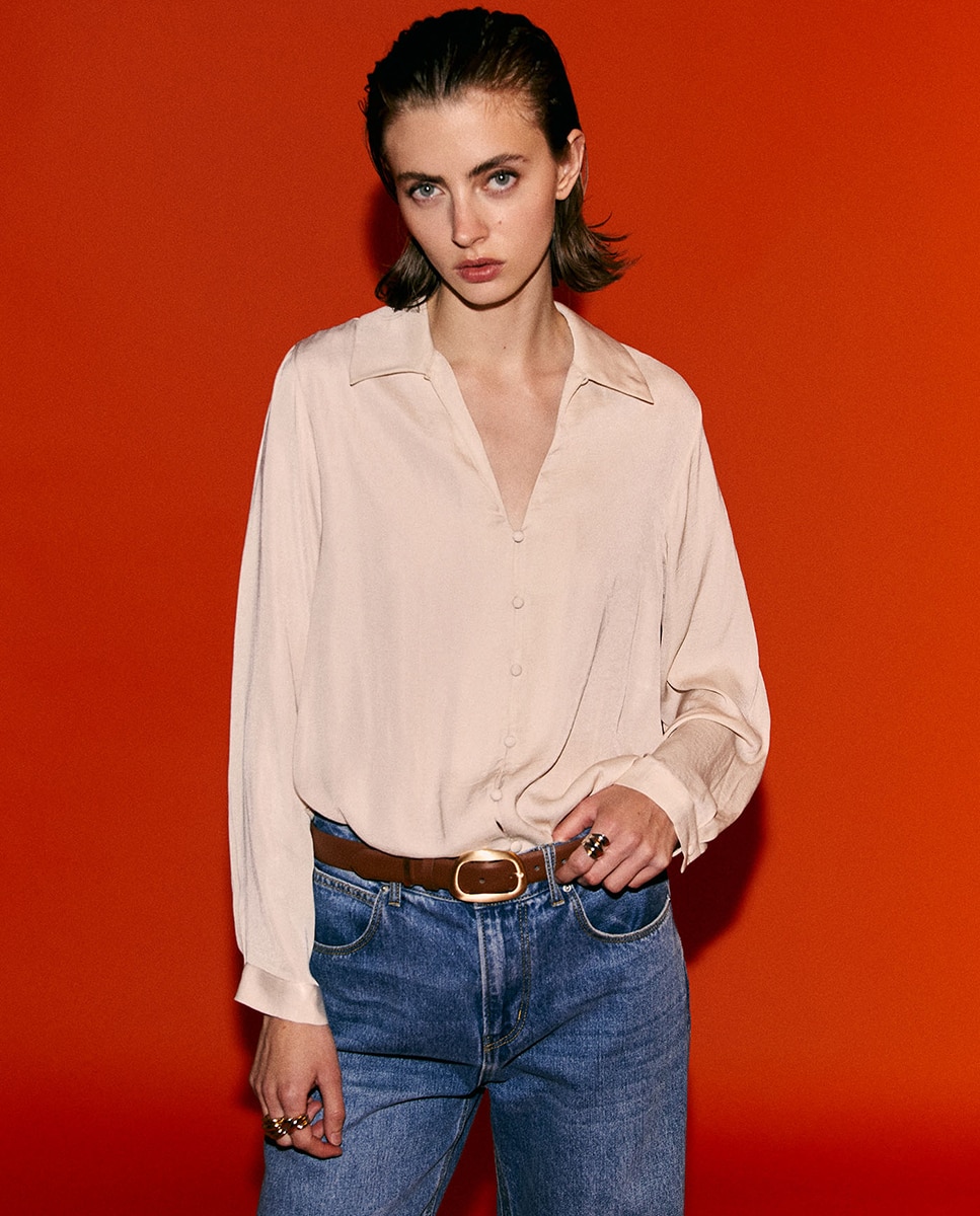 Imagen 0 de Blusa cuello botones