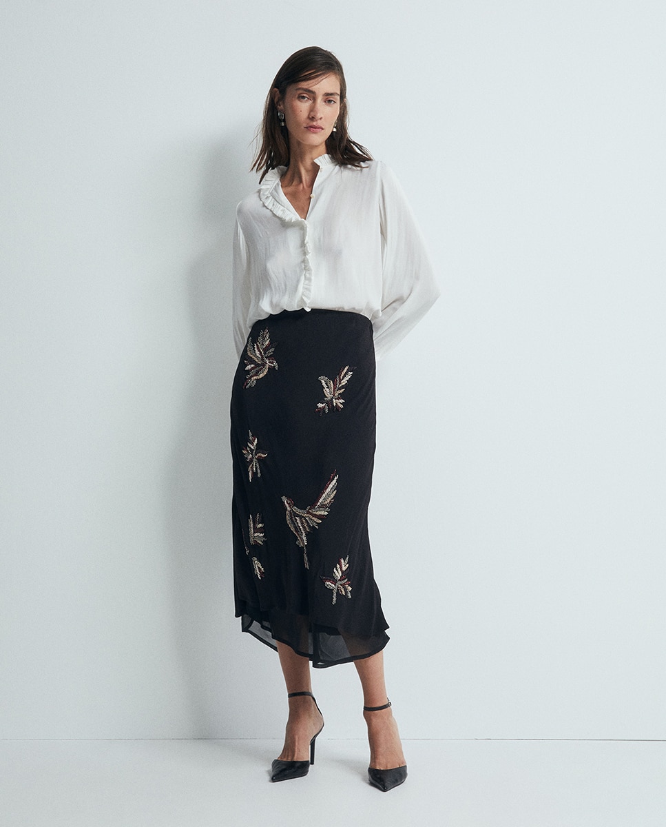 Blusa com Folho Franzido Branco-2