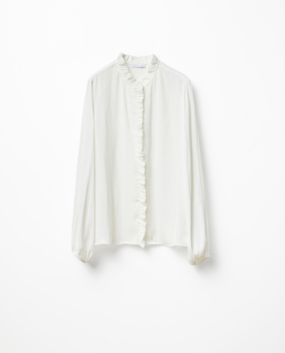 Blusa com Folho Franzido Branco-5