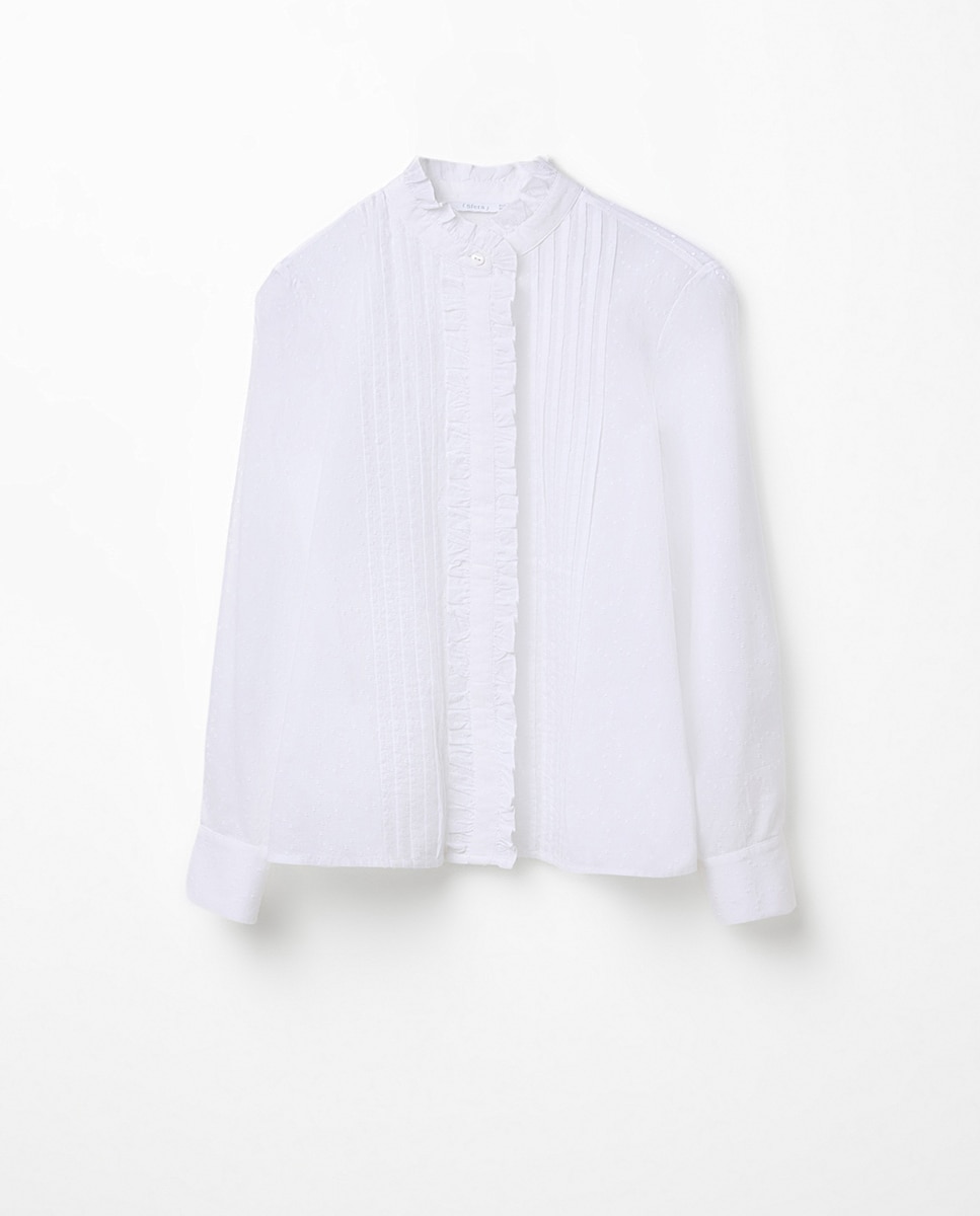 Blusa com Folho no Peitilho Branco-6
