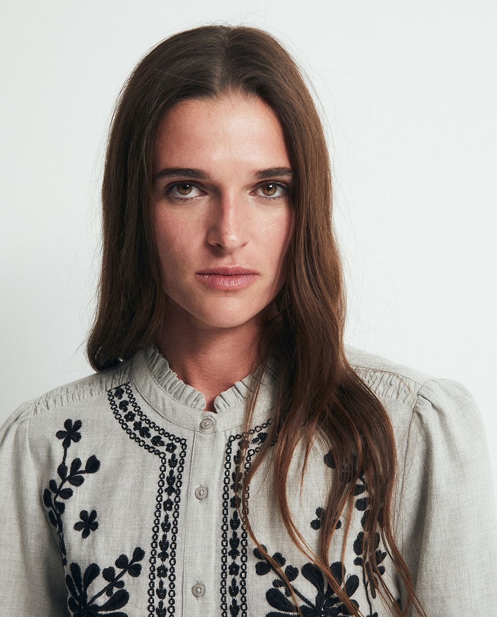 Blusa bordada Cinzento-claro-3