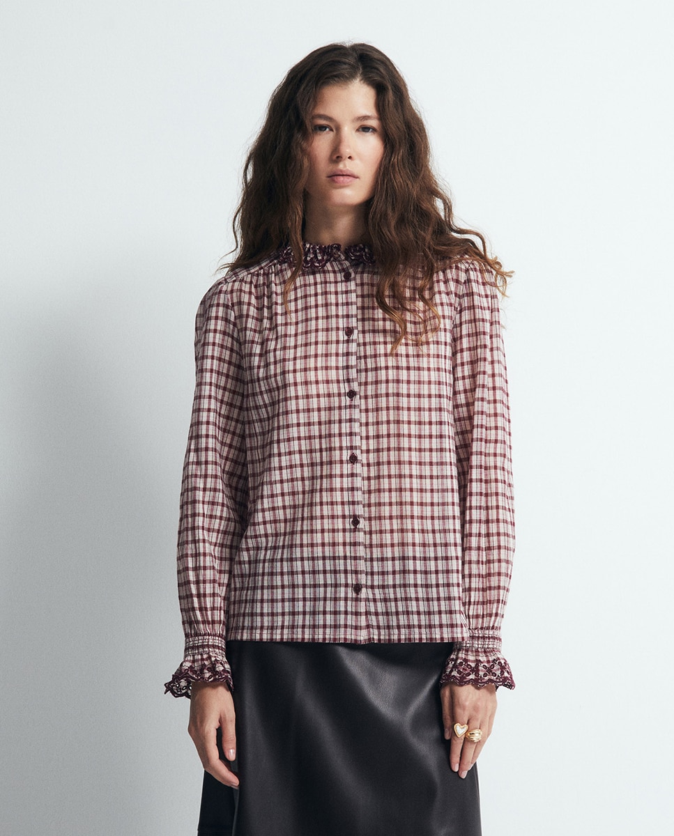 Blusa Romântica aos Quadrados Bordeaux-2