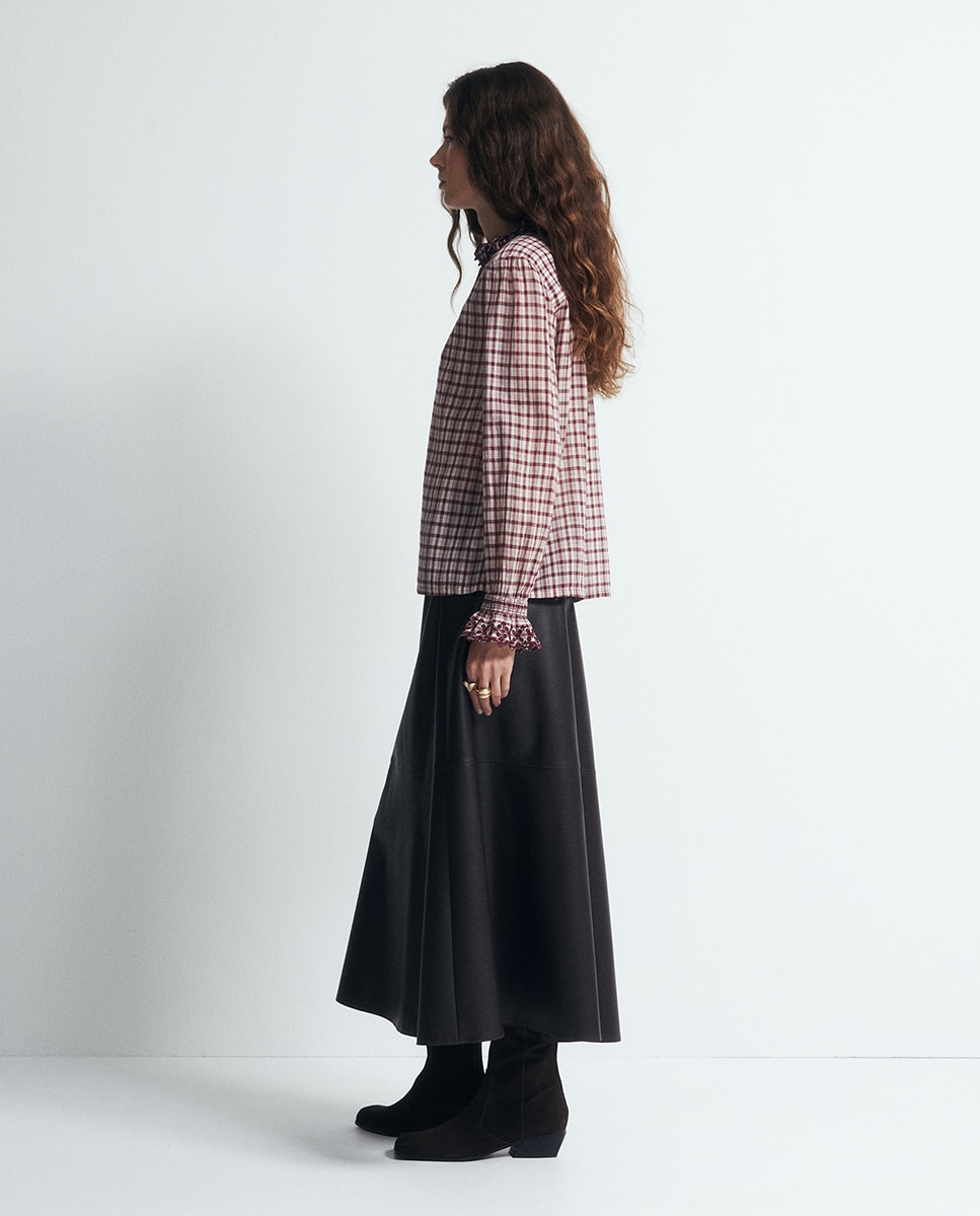 Blusa Romântica aos Quadrados Bordeaux-4