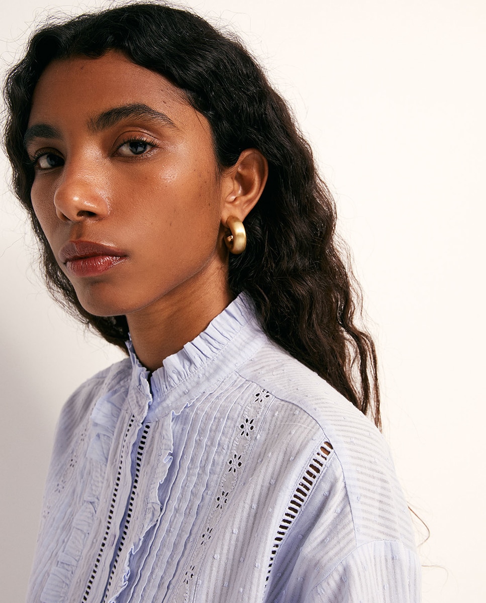 Blusa Romântica de Algodão 410 Azul Claro-3