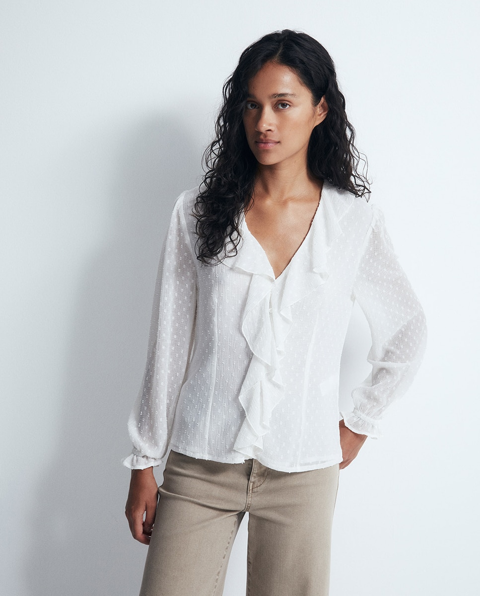 Imagem 0 de Blusa de Plumetti com Folho