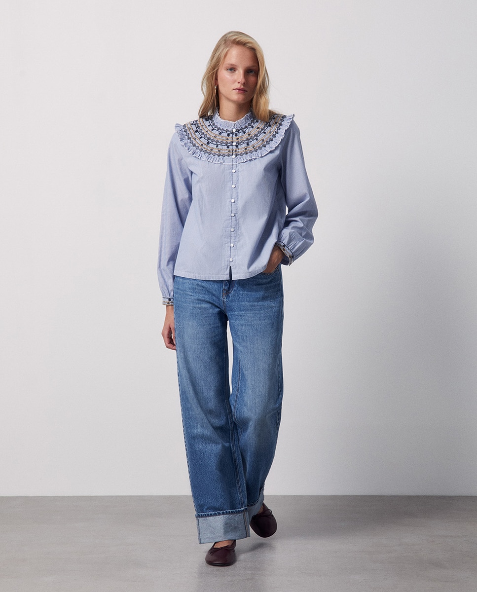 Blusa de Popelina Bordada Azul-2