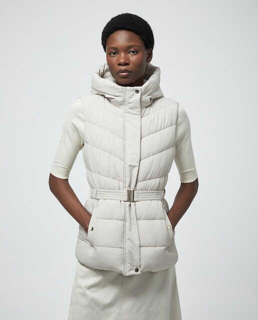 Imagen 0 de Chaleco corto capucha