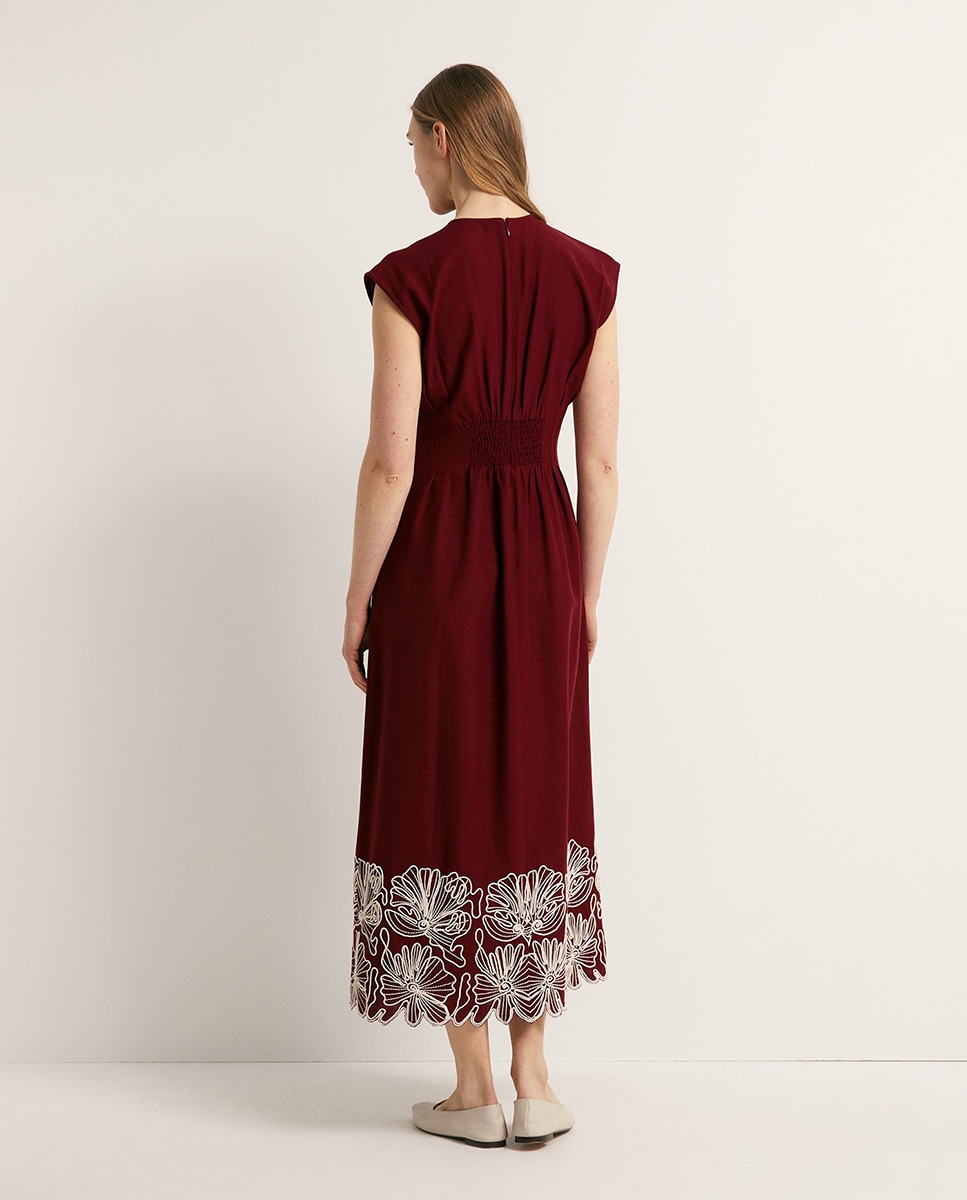 Vestido de Linho Bordado Bordeaux-4