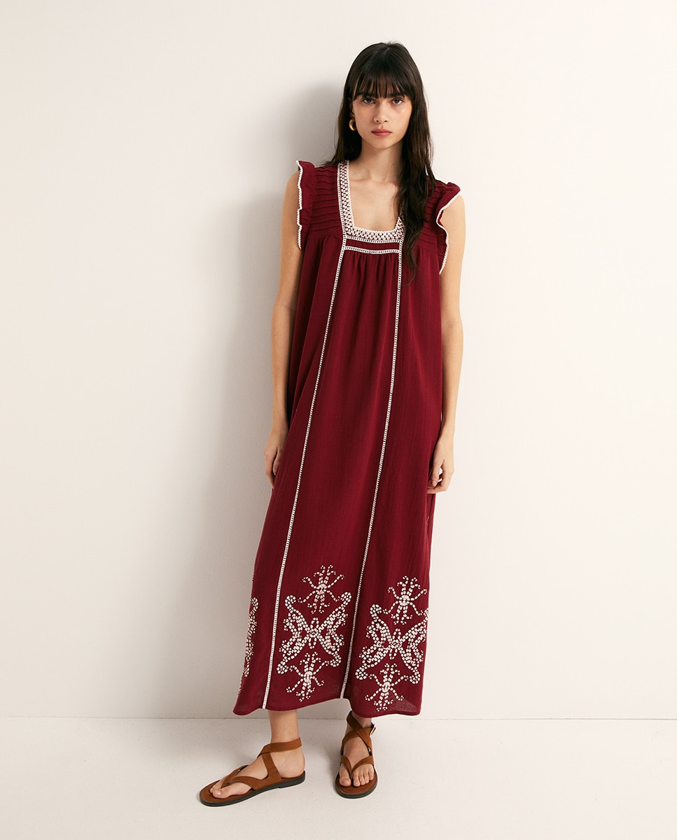 Imagem 0 de Vestido bordado