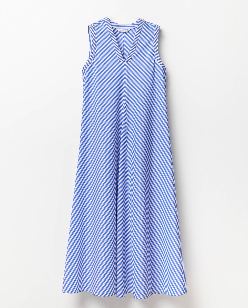 Vestido com Decote Azul-5
