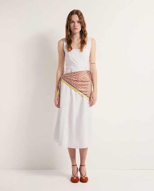 Imagen 0 de Vestido midi pañuelo
